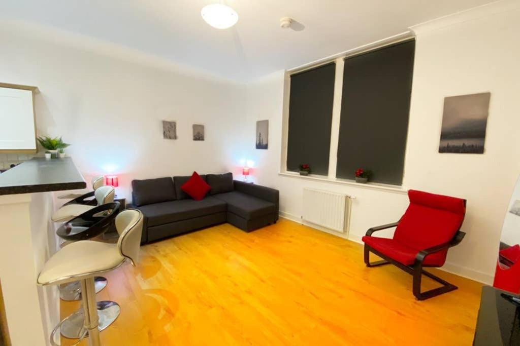 Cozy Nights - Ibrox Street Apartment Glasgow Luaran gambar