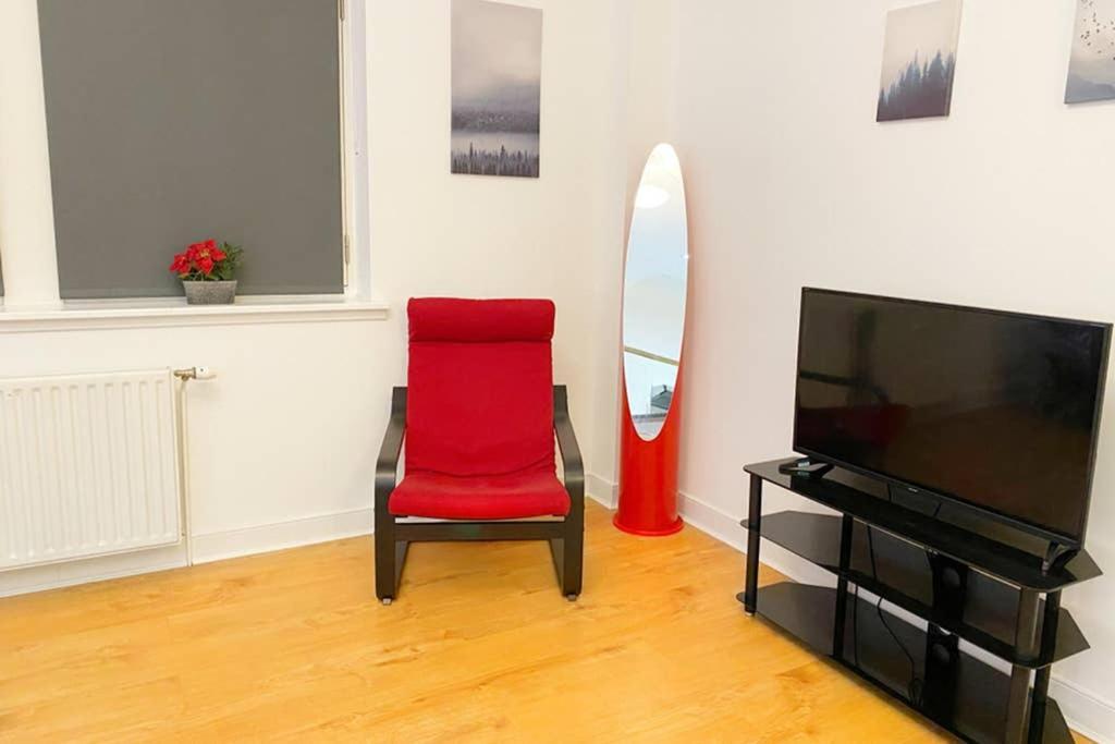 Cozy Nights - Ibrox Street Apartment Glasgow Luaran gambar